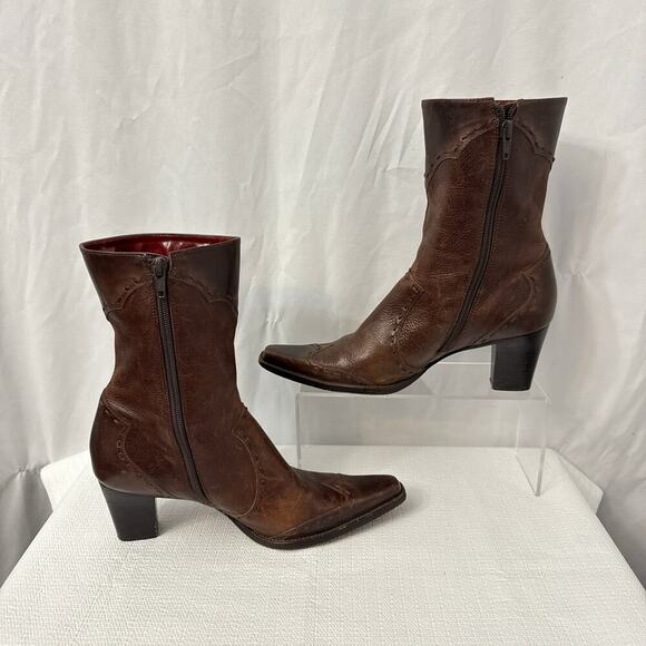 Eddie Bauer Boots Womens 7 M Ankle Wingtip Brown Leather Brazil Western Snip Toe - Picture 10 of 11